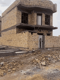 السلام عليكم ورحمة الله وبركاته عقار للبيع مقاطعه الكرادي رقم العقار٣١١٠ المساحه ٣٠٠ ركن على شارعين مساحه البيت ١٠٥متر بيت كامل ناقص أشياء بسيطه الاستفسار اكثر اتصل ***********
