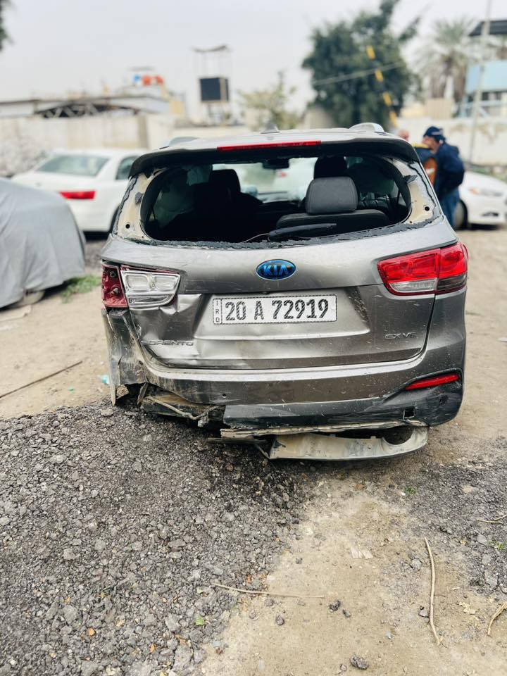 السلام عليكم سورنتو 2016  6سلندر
فول مواصفات اصوليه تحويل ثاني يوم عني بيها وكاله عامه 

سياره فول مواصفات فور ويل تدفئه كشنات رادارات بالمري مري شفط فول للاخير سعر 110 وبيها مجال تواصل ‭

‭***********
