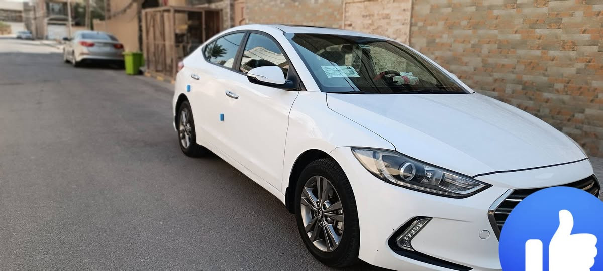 السلام عليكم 
هونداي النترا 17 خليجي دوش محرك خليجي 2000
السيارة فول ماعدا البصمة السعر المطلوب /146/
مكاني نجف الاشرف 
الهاتف ***********
