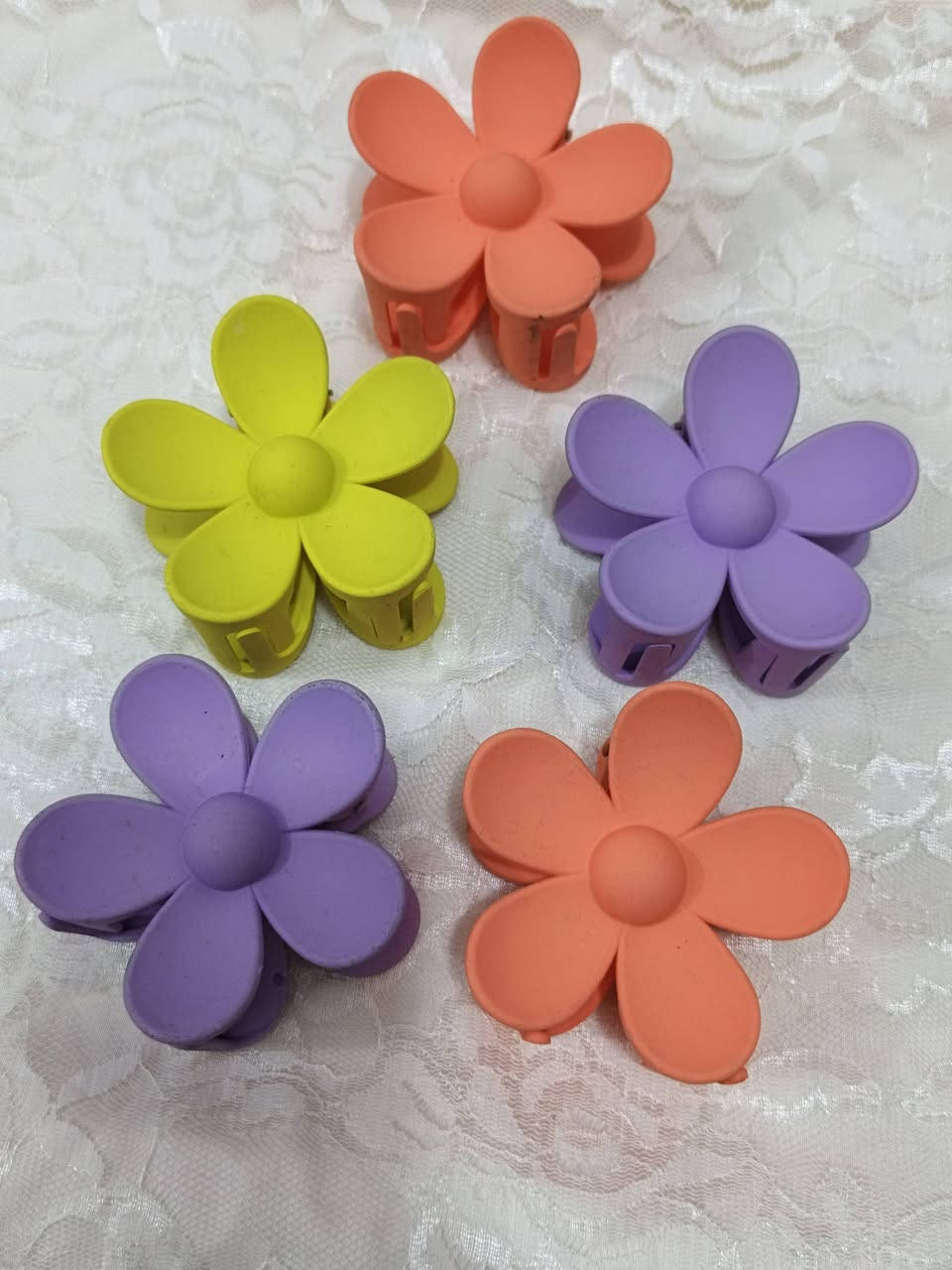 شوفو الجمال الاصليات الي توفره وقطع نادرا وسعار مناسبة💗😁


**إذا كنت صاحب هذا الإعلان وتريد حذفه لأي سبب، رجاءا أرسل رسالة إلى الدعم الفني**