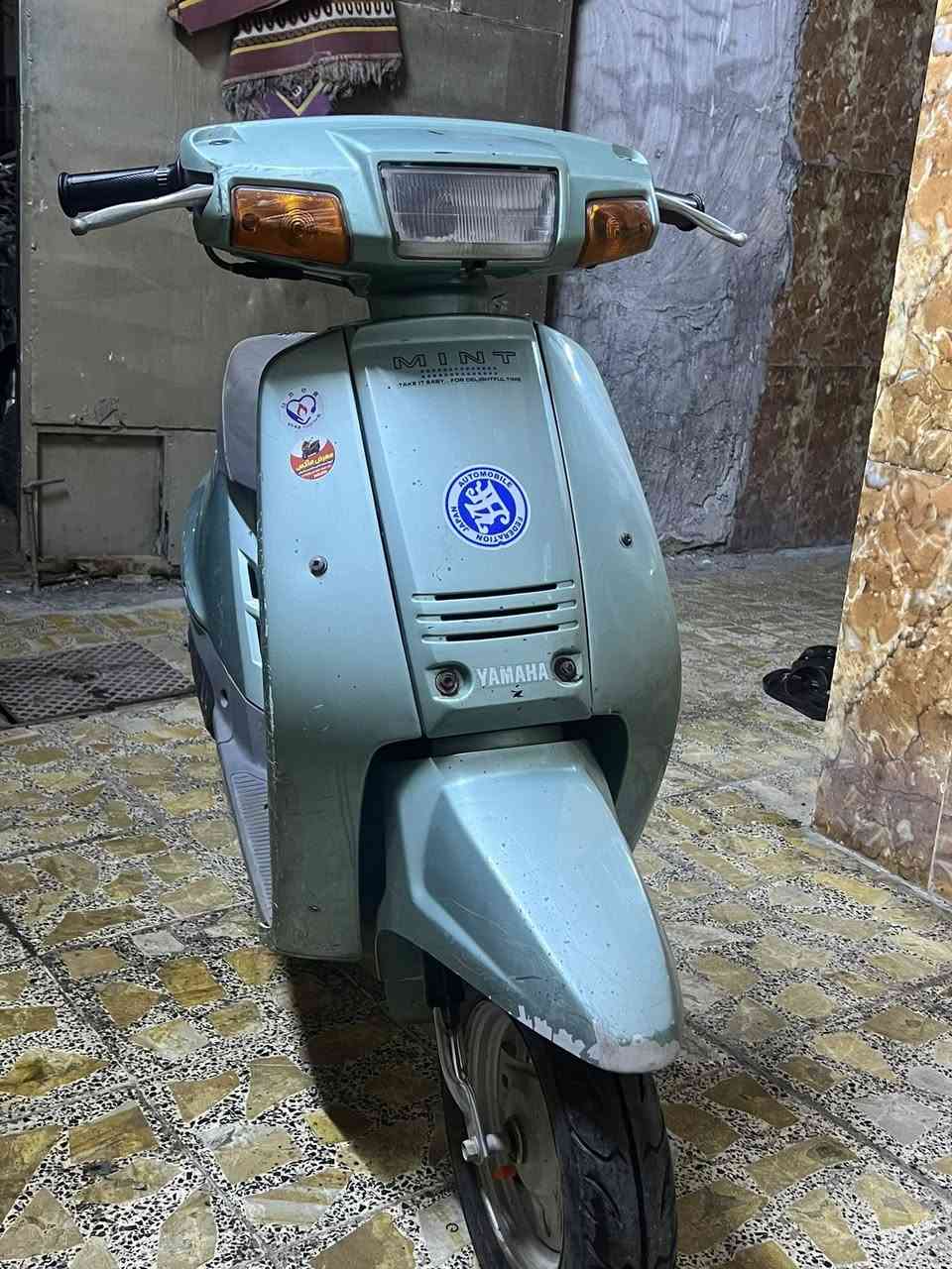 سلام عليكم دراجه اليدي مني
دراجه خير من الله جديده بشكل كلشي شغال 

السعر 400 وبيه مجال قليل 🔥.

سرعه 60 نضيفه حيل مانت الله 

سلف هندر شاير الايت هورن كلشي شغال 

المكان بغداد 

***********
