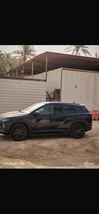 توسان 2023 للبيع  وارد امريكي   محرك 2500   تحويل مباشر باسمي   مواصفا...