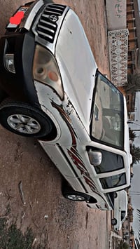 هايلكس • ٢٠٠٦ • رقم ذي قار