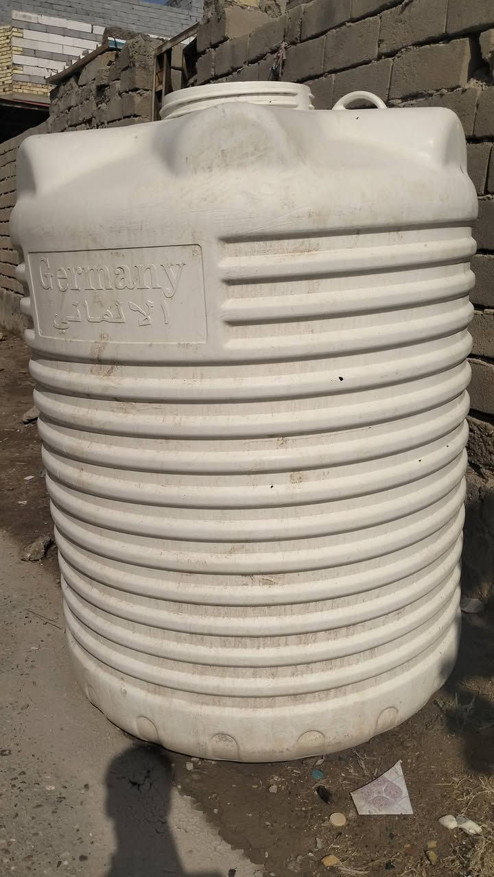 مقطوره 2 طن للبيع  قبق موجود مكان القرنه نهر الباشا
سعر 175
***********
