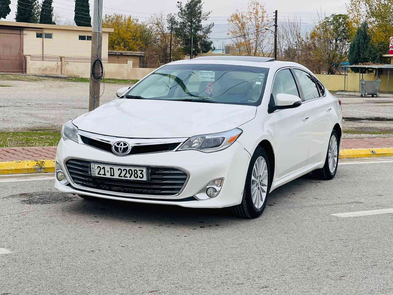 سەرەتا بەناوی خوا 
توێتا ئەڤەلۆن مۆدیل 2015 ئەمریکی فول فول بەس پەردە نیە گێڕو مەکینەو تەبریتو تەقەو ڕەقەی بە شەرت  مەکینەی نەکراوەتەوە سەیارەکە هی ماڵی خۆمەناو هی مەعرەز نیە ڕەقەمو سەنەوی تازەیە تا 2028 بەناوی خۆمانە ڕەسمی سۆنەریم داناوە دوو پارچەو پەڵەیەکی بۆیاخە سەیارەکە بێمەسرەفو پاکو خاوێنە سعری 180 مەعمەلەیەکی برایانە 
***********
***********.          ناونیشان زەڕایەن السليمانية, العراق
