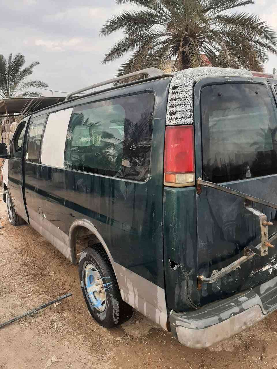 سفانا 1997
مكينه كير بطه 300
السعر 25وبيها مجال 
***********
