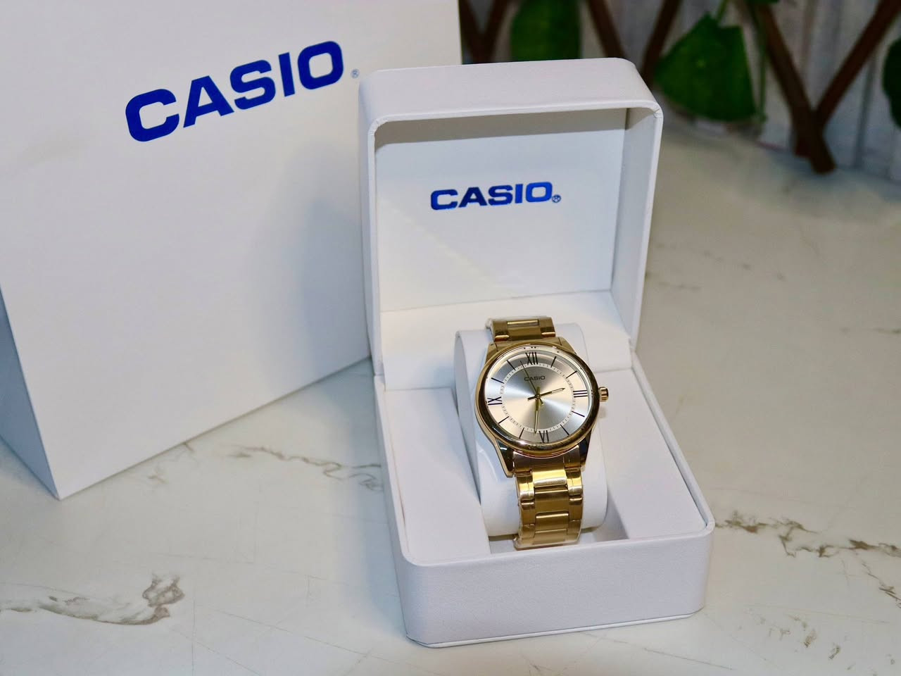 ساعات رجالية ونسائية فخمة
مع حفر بالليزر اسمك أو حرفك بدقة وترتيب يليق بيك ✨
نوصل لجميع المحافظات بسعر ٥٠٠٠ 🚚
تابع الحساب وشوف النماذج داخل الصفحة 
للحجز واتساب ‪ ‬ ‪0777 095 8519‬
