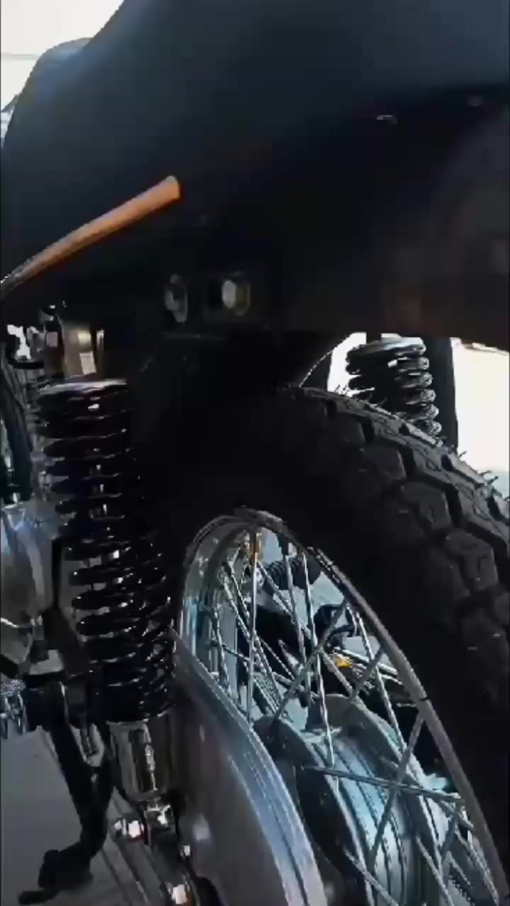 تعميرة حربي اوراق للبيع مكينة رابيدو الأصلي ست احرف اول تبديلة دهن الهة وشاصي سكنر 26 وغراضهة كلة اصلي صالهة سبوع مشدودة بعدهي ع سحك صبانة ماا ممدودة عليهة شوفت عينك سعرهةة 950 وبيهة مجال مكاني ديوانية الحمزة الشرقي المو شراي لا يتعبني فدوة اروحلكم للتواصل ***********
