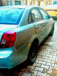 من رخصه الآدمن اوبترا 2006 بيع او مراوس  مبدل بيه باب ساءق اثر حادث بس...