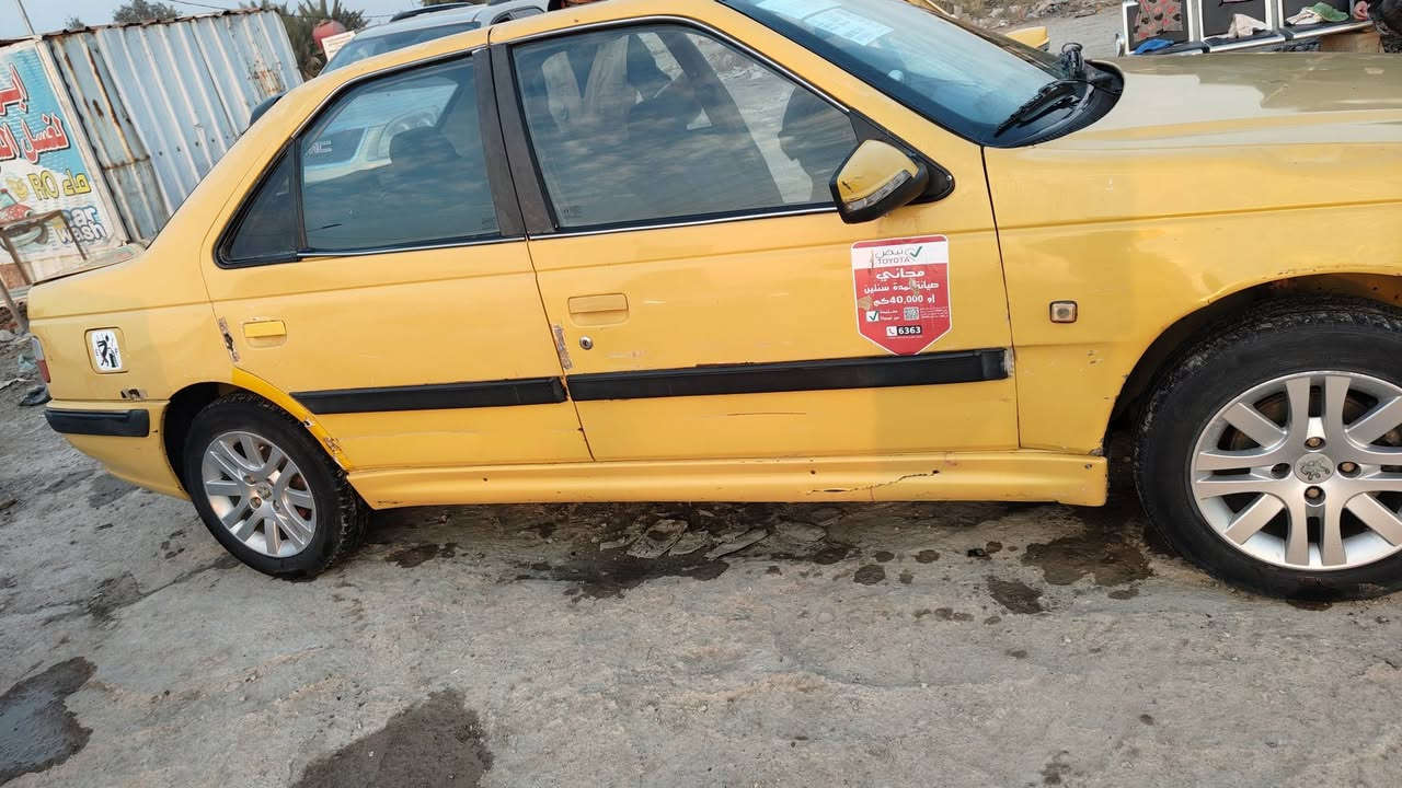 السلام عليكم بيجو بارص 2015 رقم الماني 🚨   للبيع سنويه  ضايعه مطلعين كتاب بيهه هيه غرامات مصفره سعره 25 للتوااصل ***********
