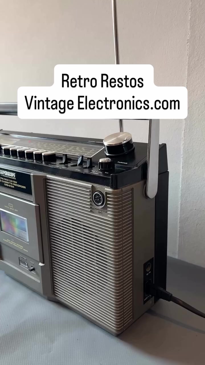 Marantz Radio Cassette - serviced with 3 new belts and ready for sale! #cassette #radio #marantz #1970s #retro


**إذا كنت صاحب هذا الإعلان وتريد حذفه لأي سبب، رجاءا أرسل رسالة إلى الدعم الفني**