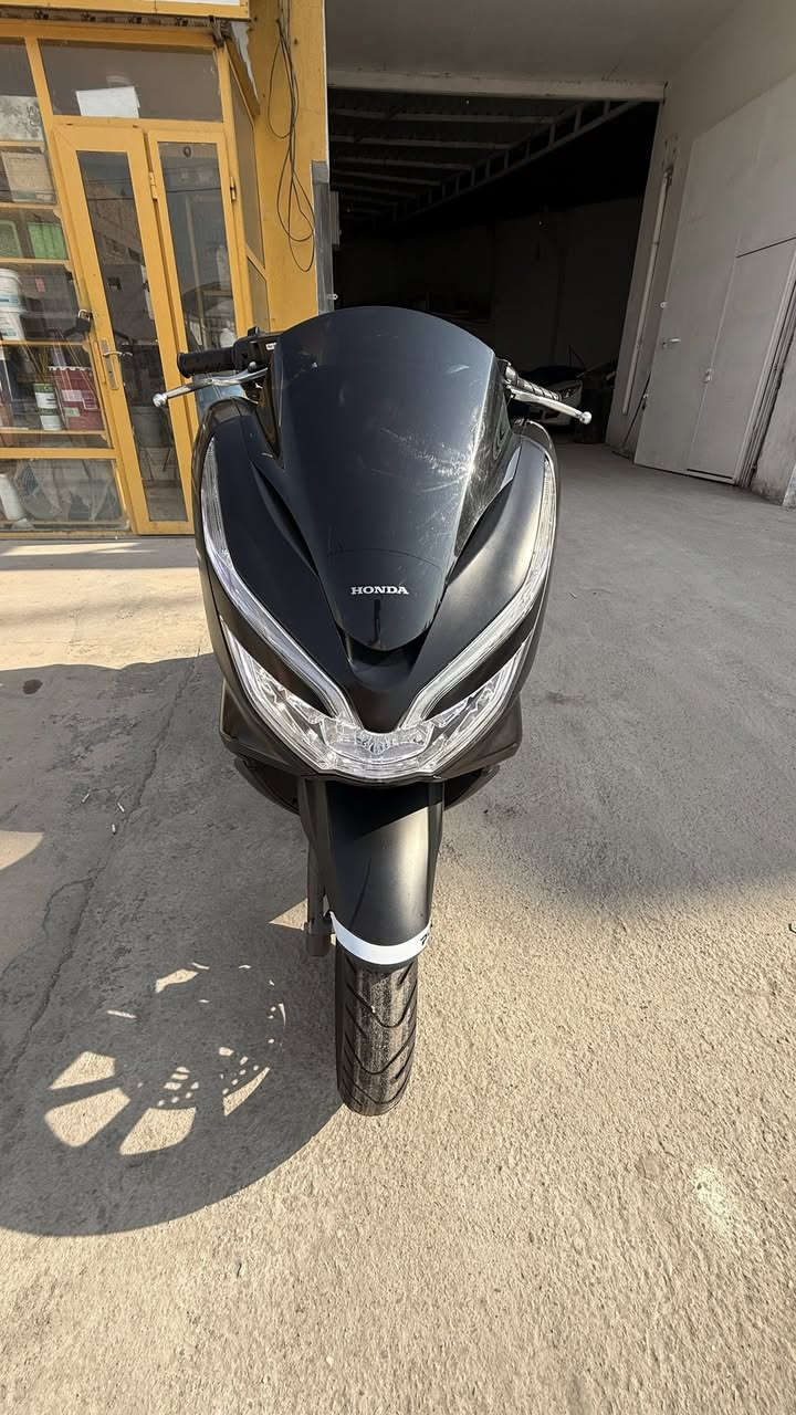 سلام عليكم
للبيع Pcx جيل ثالث مثل ما موضح بالصوره دراجه نظيفه كلش 

محرك 125cc ياباني  

دراجة جديده كلش 

حساس زدحام 

حساس ستان 

تجوه بلاديه 

الدراجة نضيفه مكفوله كفالة عامة

السعر 15$

*********** متوتجد واتساب
