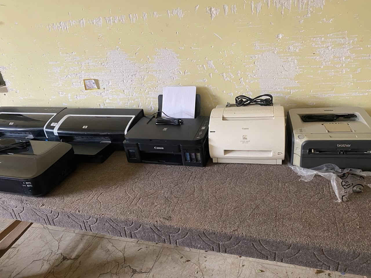 طابعات عدد 6 شغلات للبيع بهذا الشكل السعر 60 يوجد توصيل


**إذا كنت صاحب هذا الإعلان وتريد حذفه لأي سبب، رجاءا أرسل رسالة إلى الدعم الفني**