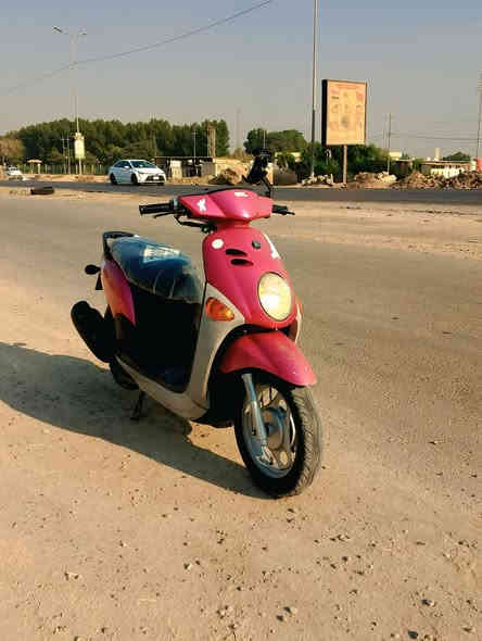 السلام عليكم دراجة فله للبيع على حسب الاصول ختم واحد كله مكينه صبانه ماممدود عليه شلعه مع المعدل دراجه بيه دمام اصلي اي نقص مابيه فقط بيه خرخشه بلكلج الخلفي 
تريده بدون دمام عادي السعر 725 وبيه مجال مكاني بابل المسيب ***********
