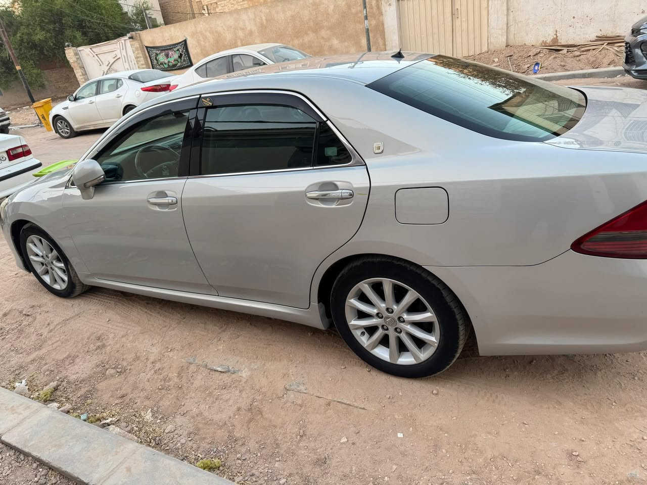 - تويوتا كراون موديل 2008 (حوته)
- رقم كركوك انكليزي اضباره تسجيل اصولي مداور ثاني يوم بأسمك ومسجله ب مديلها 2008 اصل
- اللون بحري
- تحوير نجف بس الدشبول دبي 
المواصفات/
#بصمة تشغيل + ٥ بصمات ابواب
#كشنات كهرباء
#تبريد خلفي + امامي
#مري ترحيب + اشاير بلاد
#داخل رصاصي
#كروز سرعه + تحكم استيرن
#محرك حجم ٣٠٠٠
#كير 6 نمر 
#نظام ايكو اقتصادي + سبورت رياضي + عادي
#ويل حجم 18 فضي
#لايت زنون عالي وناصي متحرك
#شاشه عارض صوره وصوت + بلوتوث....
- سياره جديده وماعايزه اي شي
- مكفوله من الضربه والكص والعيب الشرعي والرسميات
- مكان سيارة النجف الاشرف


**إذا كنت صاحب هذا الإعلان وتريد حذفه لأي سبب، رجاءا أرسل رسالة إلى الدعم الفني**