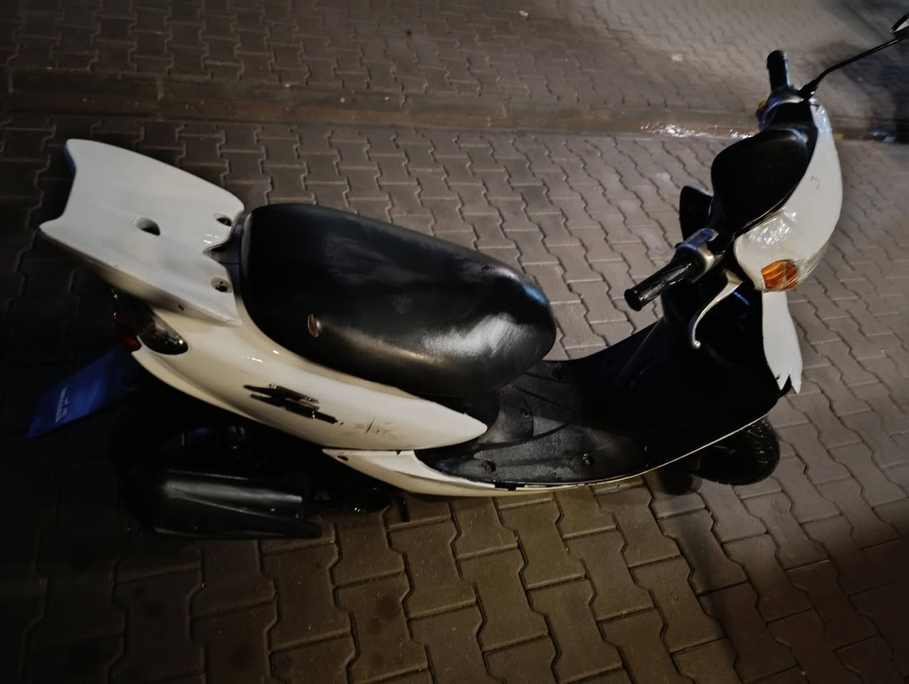 عصفورة فحل ام قفل اكسل شكل الرياضي كهربائيات كلهه شغالة والدراجة نكره مكاني بغداد الرصافة السعر ٢٥٠ 
***********
