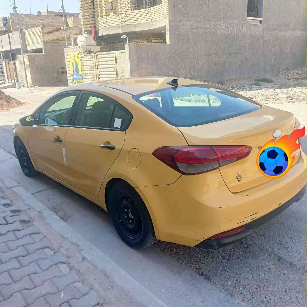 السلام عليكم من رخصة الادمن
كيا فورتي 2017 رقم بغداد مكينه 2000 دوش كاملة تبريد تخم تاير شاشة تحكمات سيارة كاملة مرواس فقط بسيارة خصوصي حسب القناعة ***********

