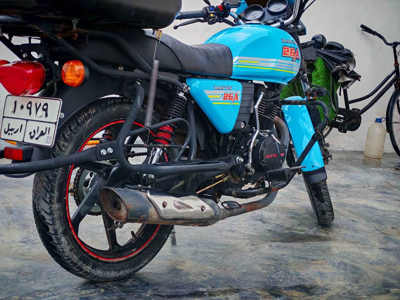 السلام عليكم دراجه دايوان 2024
مرقم بأسمي شرط التحويل رقم أربيل اصولي
دراجه نضيفه استعمال شخصي
ومعدل عليه
محرك 200
ولايت زيلون
وباقي التفاصيل كلها بلاد
.وصينيه قبق زنجيل موجود
.
. 
الاستفسار
***********
مكلف بل نشر 
دراجه
