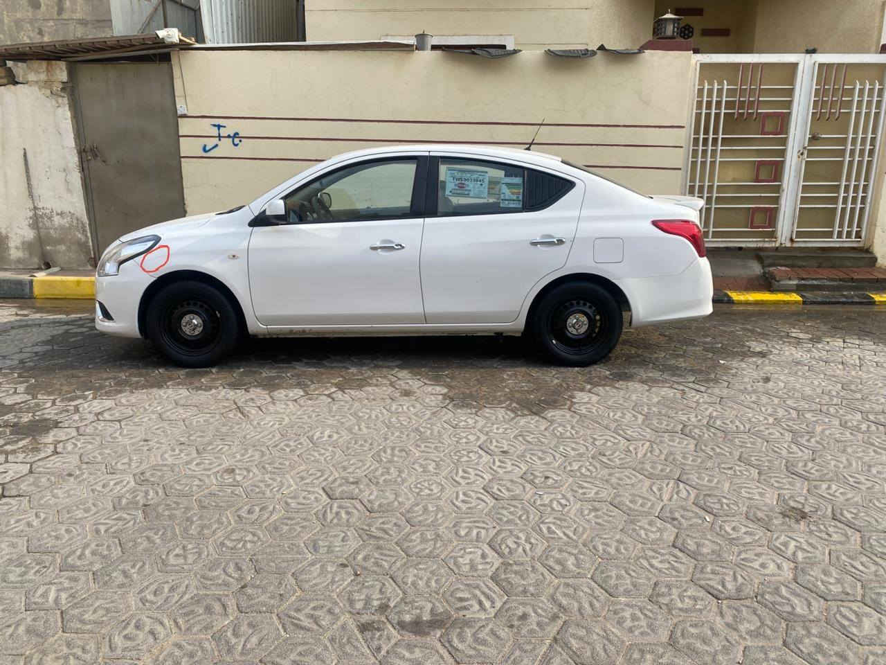 سلام عليكم للبيع نيسان صني هندي البليته الزركه موديل 22 رقم سليمانيه الجديد هزه براد لوحات كله جديد سنويه ل٢٧ تحويل ثاني يوم مكفوله من الصبغ بيه بارد بالجاملغ الامامي فقط مأشر عليه شاشه تاب كاعيه مدوشمه  ماشيه ٧٠ الف كيلو حقيقي السياره جاهزه علئ اخر حبايه صدر امامي خلفي تخم تاير كير مكينه كفاله عامه تبريد ثلج السعر ١١٧ وبيه مجال للطيبين الاستفسار *********** العنوان الرمادي شارع ١٧ مقابل جامعه الهدئ
