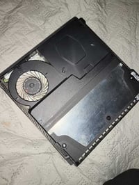 بلايستيشن4 برو نضافة فول  وية لعبتين ريد ديد ريدمبشن2 و GTA5  مع 2جويس...