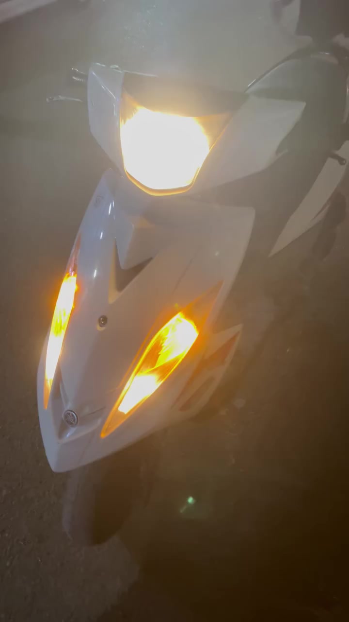 السلام عليكم دراجة جي تي آر مكينة مكفوله برغي ممفتوح بيهه صار شهر من أخذته من رمبة دراجة اي نقص مابيها مكاني بغداد الحرية
السعر مليون وبيه مجال ***********
