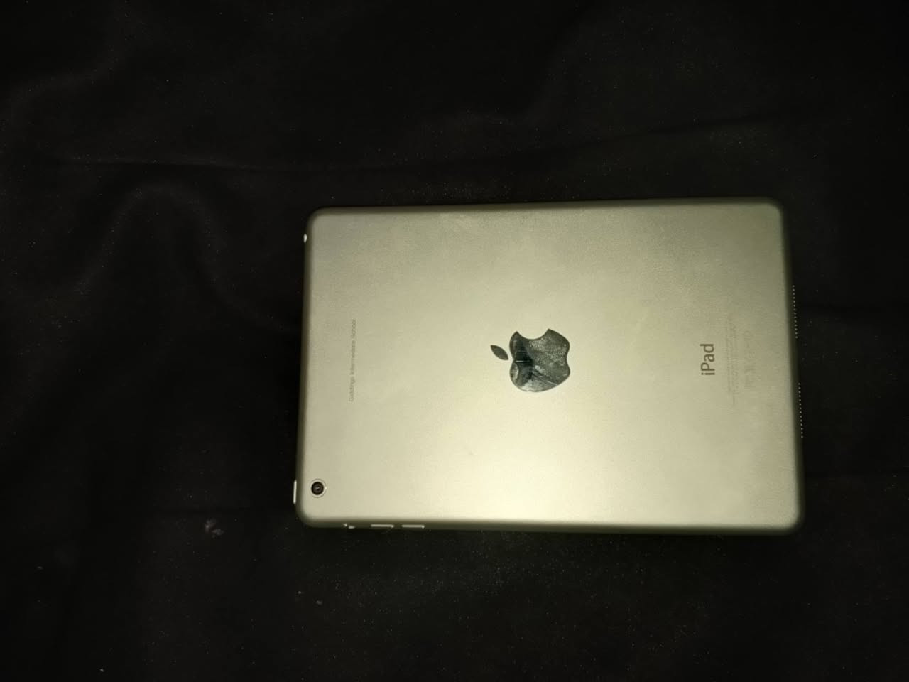 فرصة | Apple iPad للبيع بسعر مناسب 🔥

آيباد نظيف وشغال 100٪
ممتاز للمشاهدة واليوتيوب وتصفح الإنترنت والألعاب الخفيفة.

✔ شاشة كبيرة وواضحة
✔ بطارية جيدة
✔ كاميرا أمامية وخلفية
✔ استخدام بسيط ونظيف

مناسب للأطفال أو للدراسة والمشاهدة.

💰 السعر: (40) ركز فقط 40 الف😍
📩 اللي جاد بالشراء يراسل خاص


**إذا كنت صاحب هذا الإعلان وتريد حذفه لأي سبب، رجاءا أرسل رسالة إلى الدعم الفني**