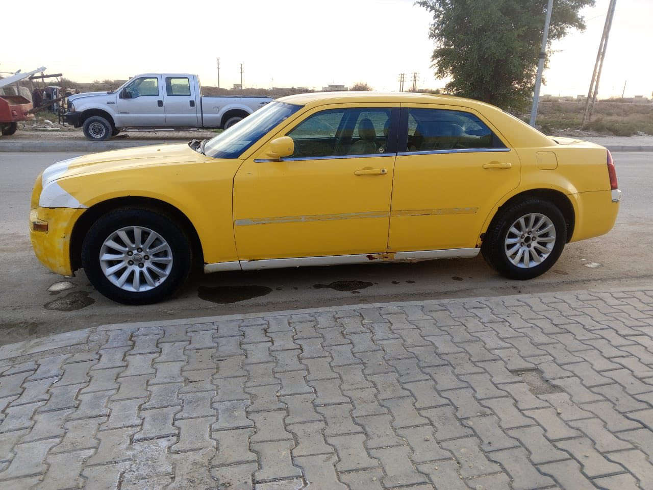 سلام عليكم اوباما موديل ٩ اصولية مكفوله سرقه وعشاير السياره راعيها يريد ٢٠ ورقه اله يحول اني ابيع بدون تحويل انطيك رقم راعيها ونته وياه مالي شغل اعتبرها ادوات كوم حديد برميل وبي زوج ارقام مكينه كير نضيفات لا ابخير ولا مفتوح سعر ٤٩ وبيها مجال عنوان واسط الكوت ***********
