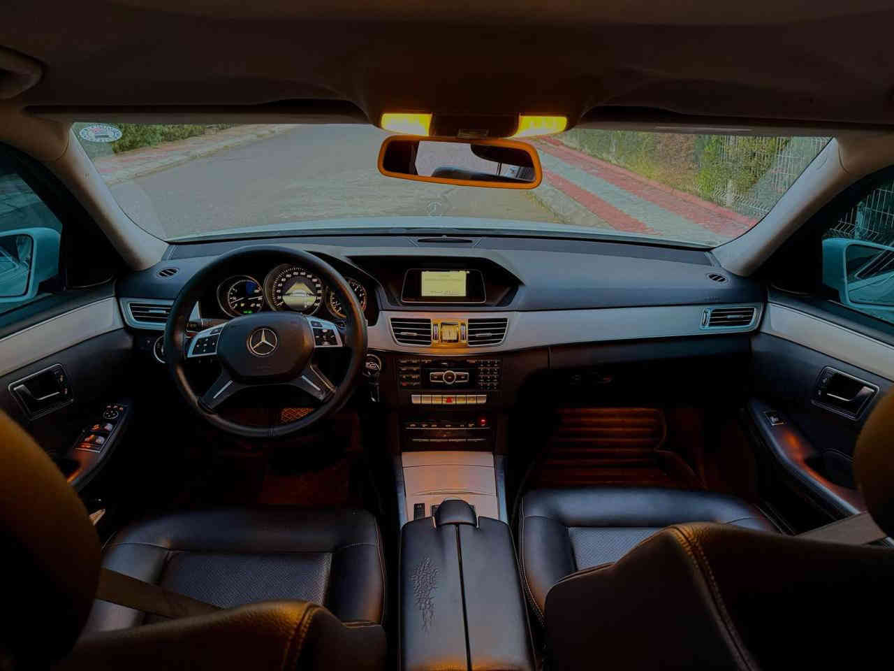 بۆفرۆشتن. 🤍⚡️للبیع

‏Mercedes benz 2014 
سفري هه ولير شه ريكه BCM 

٣ شويني بجوكي بوياخه 
سه نه وي ره قه مي نويه به ناوي خومه 

گيرو مه كينه به شه رت 

سعر /في التعليق يتم الرد فورا على المسنجر ✍🏻

نرخ/ لە کۆمێنت بنوسە یەکسەر وەڵام دەدەیتەوە 📮

ژم/ *********** 
واتساب
