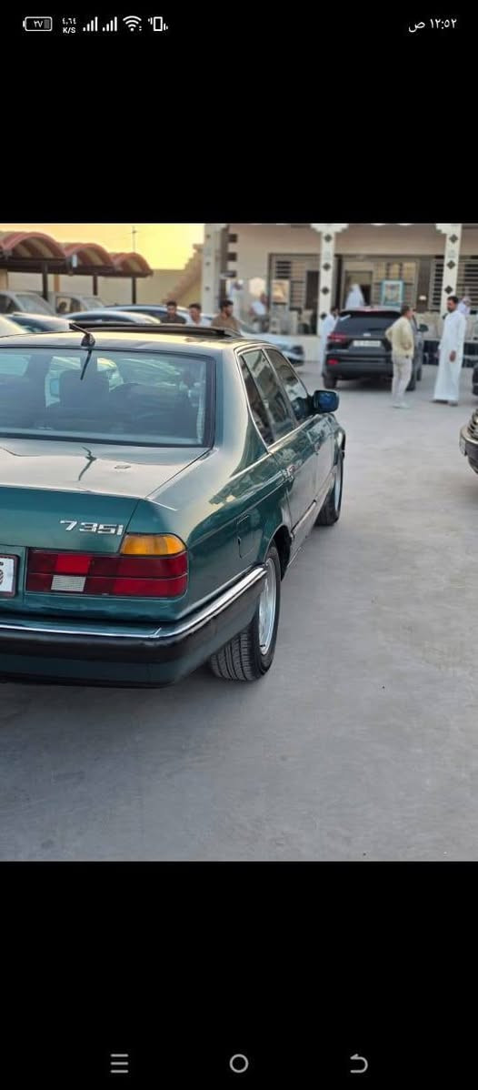 السلام عليكم... 
                          BMW735
موديل 91
رقم دولي.. مصبوغة جمالية 
سنوية عظم لسنة 2030
كير.... محرك شرط.... 
السيارة بيع نقد (50) ورقة.. وبيها مجال يرهم نقد ويرهم مقدمه .... 
للاستفسار الاتصال على الرقم 
***********
متواجد.. ناحية القيارة قرية امام غربي
