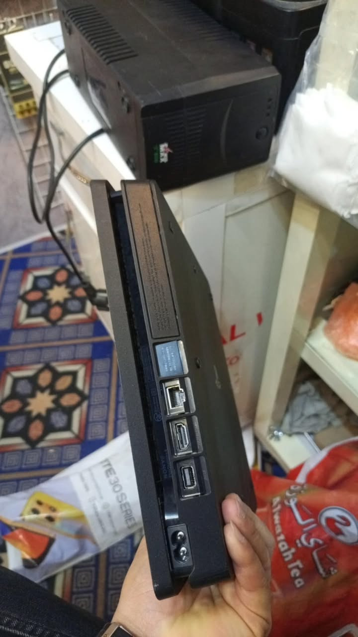 سلام عليكم بلي فور 4
جديد والله مستخدم سبوع وضامينه
وياه يوبي اس +يدات 2+براد +اقراص 2
مكاني كربلاء حي العباس


**إذا كنت صاحب هذا الإعلان وتريد حذفه لأي سبب، رجاءا أرسل رسالة إلى الدعم الفني**