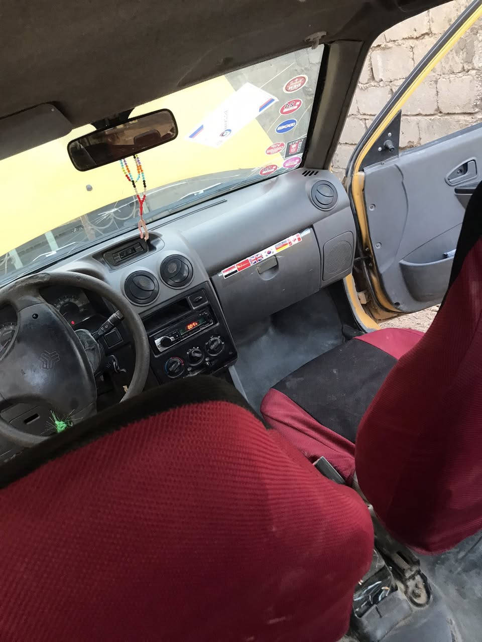 سياره لبيع مكفوله من السرقه شغاله مكلف بنشر  سعر ٦ ونص ***********
