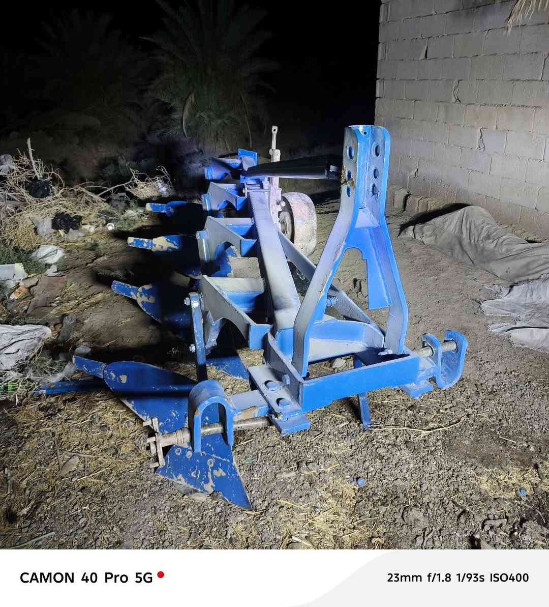 البيع فدان جديد توه معمر مشتغل بس 15دونم حجم 16 مكفول من الحيم السعر تعال خاص وبيك  خير ودلل ***********
