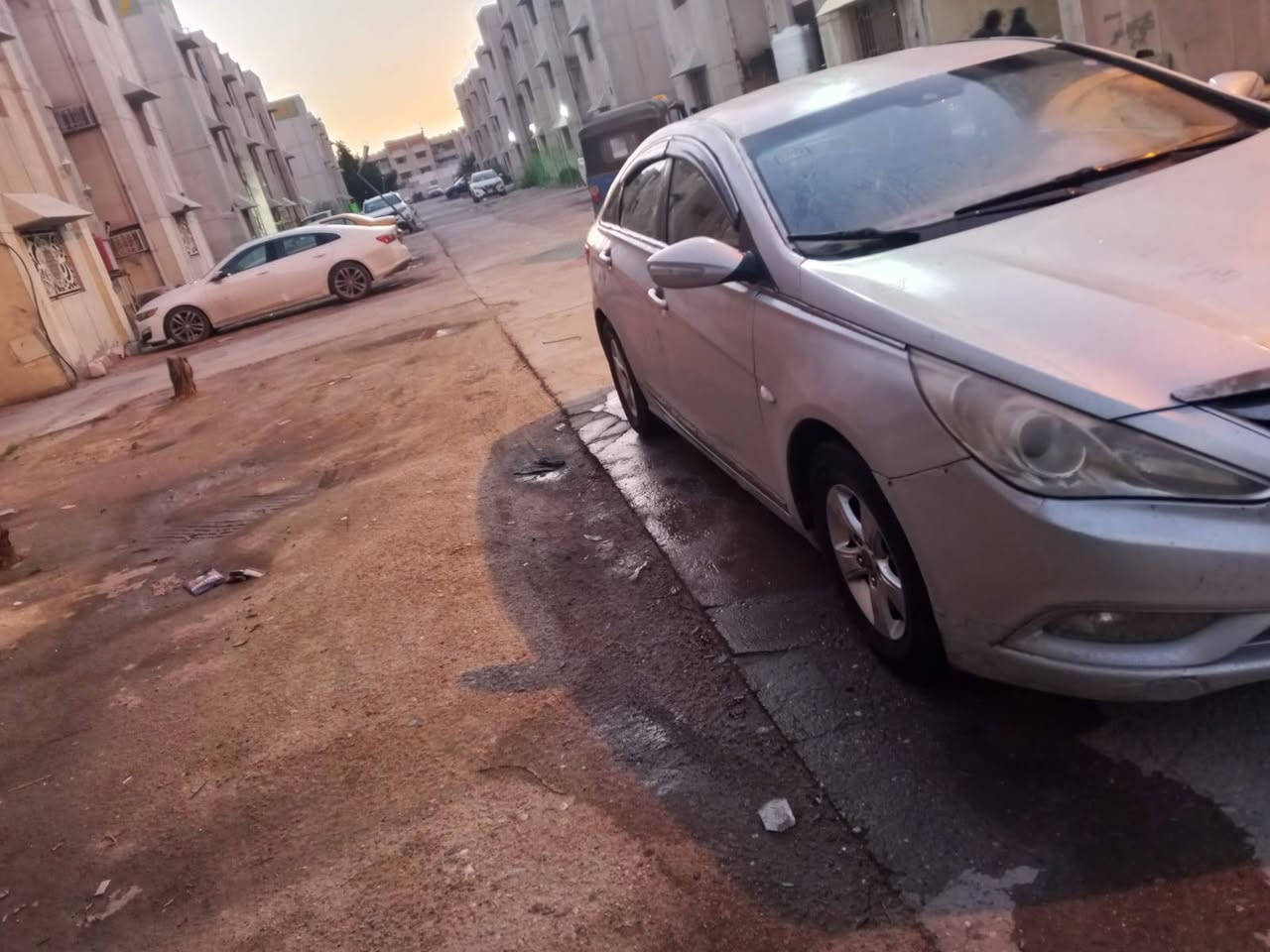 سلام عليكم
سوناته 2014 ادوات ادوات كصه جنطه  جاهزه من كل نواحي مكينه كير حداده كفاله تخم تاير تبريد ثلج محرك 2400دوش بانزين السعر45$ العنوان البصره 
الهاتف***********
