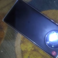 ليكا وان الماني • ذاكرة 256 • رام 12