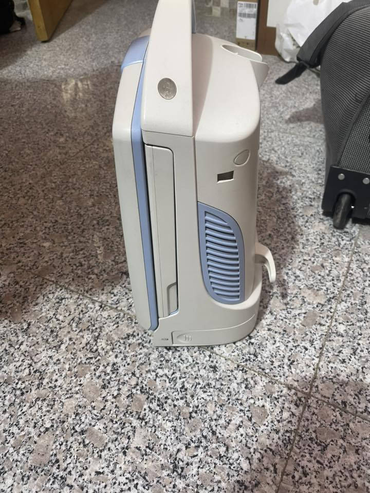 🔹 الماركة: Mindray
🔹 الموديل: DP-10
🔹 النوع: جهاز سونار محمول
🔹 الحالة: نظيف جداً ويعمل بشكل ممتاز
🔹 مناسب للعيادات والمراكز الطبية

الجهاز بحالة جيدة جداً مع كامل ملحقاته
السعر: 15 ورقه بي مجال للطيبين
الموقع: البصره
للتواصل: ***********
