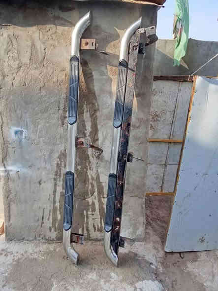 سلام عليكم دوس بيكم فلاونزه نضاف مكان بصرة شط العرب سعر75وبيهن مجال رقم الهاتف***********
