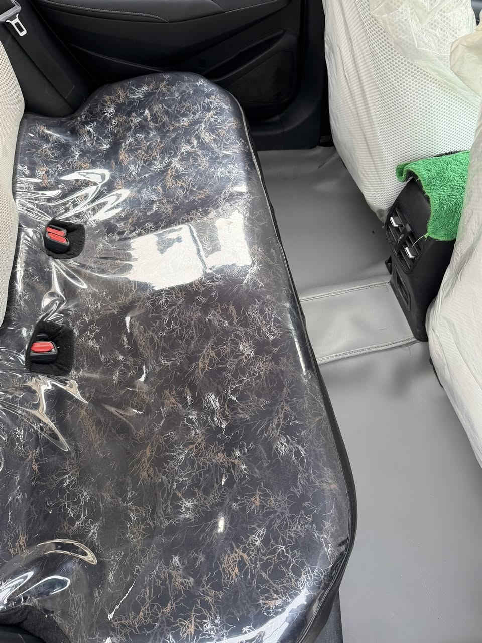 السلام عليكم
كورلا هايبرد 2024 وضع الزيرو السيارة ماشية27 الف كيلو متر قابل لزياده مكفولة كفاله عامة من صبغ وبارد وفتح  فقط شكم رصعه  كير ومحرك على وضع الشركةالسياره  دوشمة الكاعيات  ب اسمي تحويل ثاني يوم  

مكاني بغداد الامشتل  للستسفار 

المواصفات 🔻

مكينه 1800 هايبرد شحن ذاتي 

سلايت 

كراسي جلد اصلي+ دركة جلد وحياكه  

رادار + تحديد مسار طريق + قيادة ذاتيه 

قرائة علامات الطريق المرورية

بصمة تشغيل + دخول ذكي  يدة الباب

هاندر بريك بصمة + اوتو هولد 

  بطاين بوب حياكه  مطرز 

كيجات ديجتل 

شاشه مسجل +تبريد بيانو + كامره خلفيه دوارة + كار بلي 

تبريد قطعتين 

لايت زينون عالي ناصي + بروجكتر لد زينون + لد صباحي زينون+ بكلايت لد 

 حساس اطار + حساس مطر + حساس لايت داينمك عالي ناصي اوتو 

يفو مود + مود درايف + مانع انزلاق 

 تحكم  الستيرن كامل مع كروس سرعه

ويل كب  حجم 16

***********
