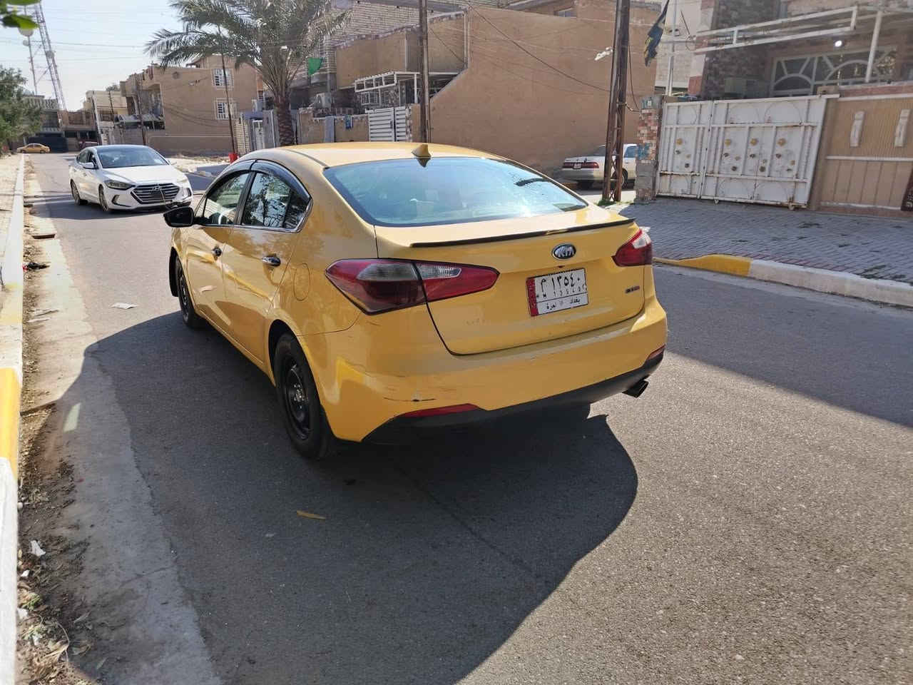 السلام عليكم كيا فورتي 14 وارد حادث جاملغ وبنيد  تكسي مواصفات اي اكس فول تحكمات 3انظمة قياده مري شفط اشاير بالمري قطعتين تبريد محرك 2000جيدي اي السياره جاهزه للاخير كير محرك صدر تبريد غرفتهه كلش جديده تخم تاير نضيف كهربائياتهه كلهه شغاله كلوب ماكو نقص بيهه بسعرمناسب  السعر 85 وبي مجال قليل حك العمله والجيه مكان السياره بغداد الحسينيه ***********
