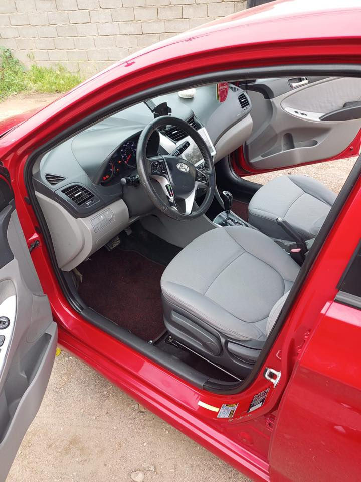 سلام عليكم من رخصت الادمن المحترم 
اكسنت مديل ١٣ سياره بيها مكانت صبغ أبيع حزام 
سياره جاهزه من كلشي كير مكينه صدر تخم تاير تبريد كلها جاهزه سنويه جديده مكان سياره بغداد شعب السعر ٧٠ وبي مجال 
***********
