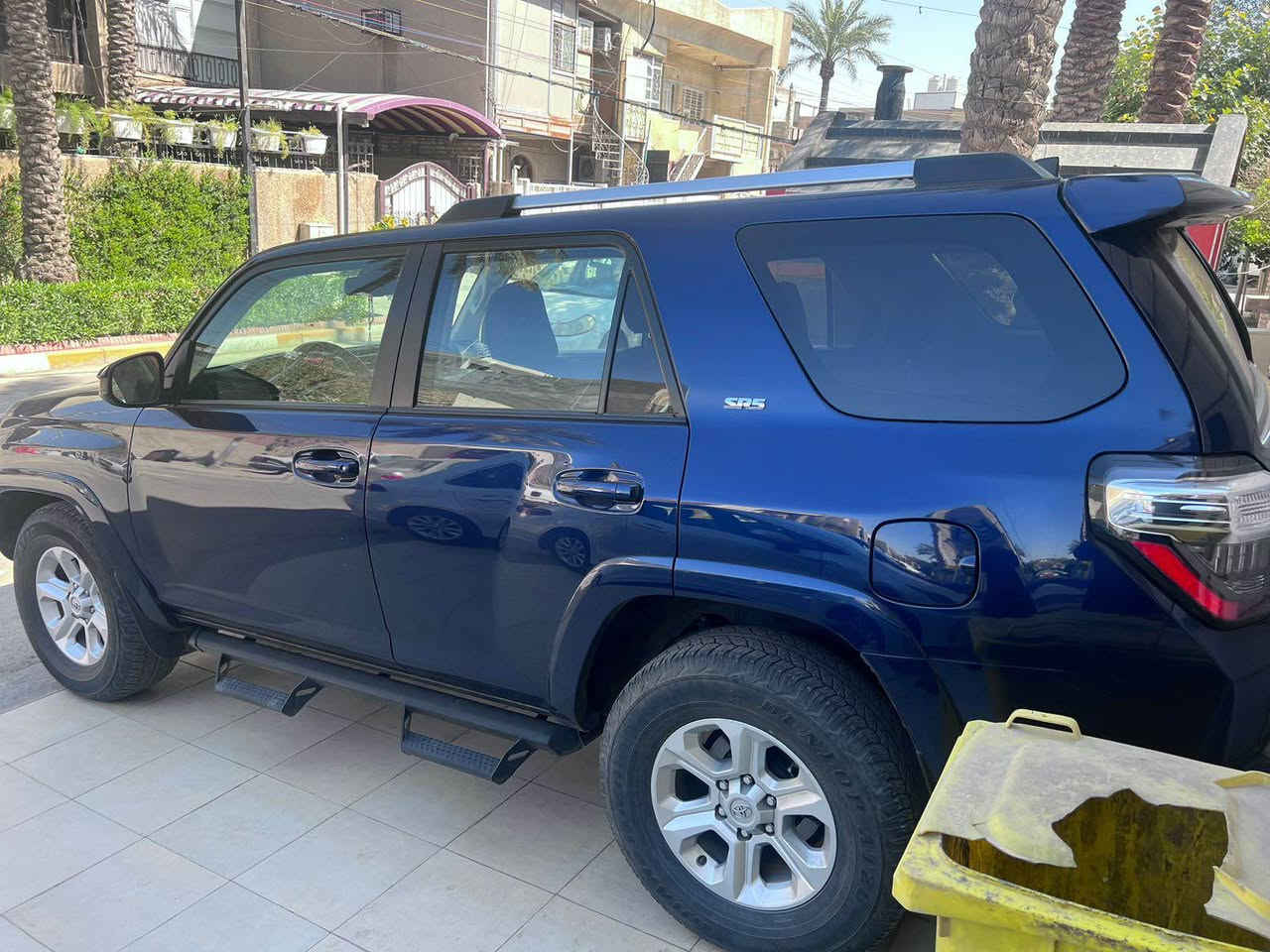 تيوتا فورنر 2022 
ماشية 29km الف كيلو 
5راكب كشن السائق كهربائي 
شاشة كبيرة
محرك 4.0 سته سلندر 
بدون حادث ولاصبغ ولاايرباك 
مكان السيارة بغداد 
32$ 
*********** Colombo, Sri Lanka
