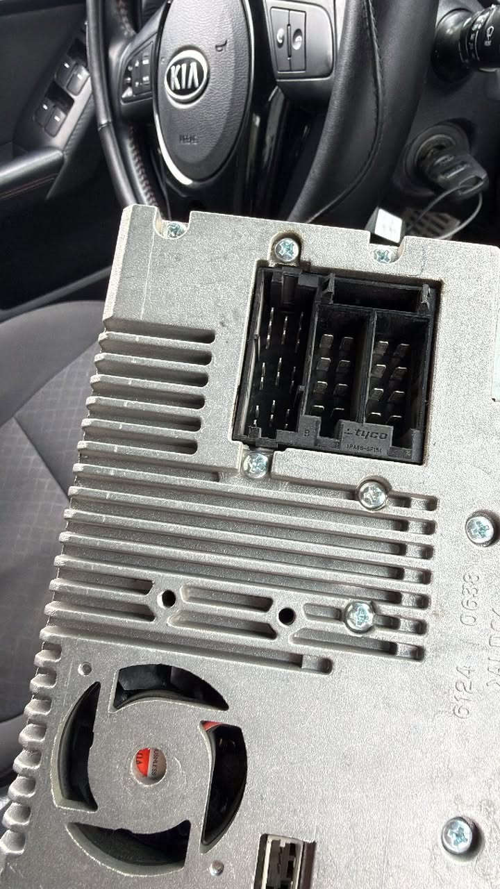 السلام عليكم شاشات سيراتو بلاد لوك نظافة عنوان كركوك  الصناعة الشمالية متوفر خدمة توصيل كل المحافظات ***********
