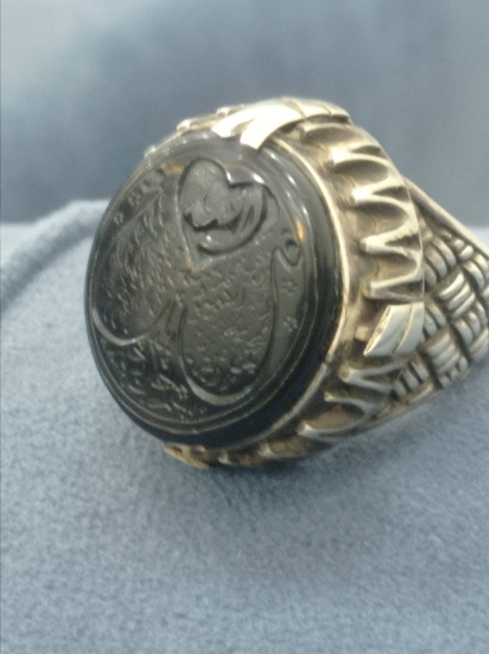 عشاق انتيك والصياغات القديمة محبس ثقيل قياس 26 ومخطوط


**إذا كنت صاحب هذا الإعلان وتريد حذفه لأي سبب، رجاءا أرسل رسالة إلى الدعم الفني**