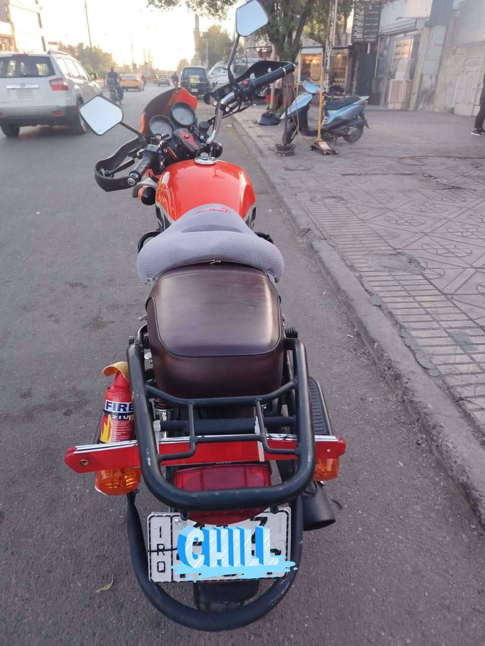 🔥 للبيع دايوان جبلي 200cc موديل 2023 🔥
✅ موديل: 2023 طالعة بال25 شهر الثامن
✅ محرك: 200cc
✅ الحالة: ممتازة جدًا
✅ الماكينة شرط، ما بيها أي نقص أو عطل.
✅ جاهزة للاستخدام مباشرة، ما تحتاج أي مصروف.
✅ الإطارات، الدسك، والتعليق بحالة جيدة.
✅ مزودة بواقيات يد، زجاجة أمامية، حامل خلفي، ومطفأة حريق.
✅رقم بغداد وبأسمي، أوراقها كاملة وجاهزة للنقل.
💰 السعر المطلوب: 2,850,000 دينار عراقي
📍مكاني بغداد،  السعر قابل للتفاوض بالمعقول بعد المعاينة فقط.
للاستفسار أو المعاينة راسلني على الخاص أو اتصل
***********
