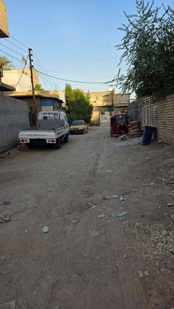 سريدات القديمه بالمربع الثالث
سلام عليكم قطعه ارض للبيع في الشعب السريدات القديمة بالمربع الثالث 

المساحه 100متر

واجه 7متر

ونزال 14ونص متر 

نوع العقار زراعي سند 25 تحويل مباشر باسم المشتري إنذار بكاتب عدل 

مكاتبه مع صاحب السند 

خدمات ماء كهرباء مجاري ونت ضوئي 

سعر الارض 24مليون وبيه مجال 

للاتصال ***********
