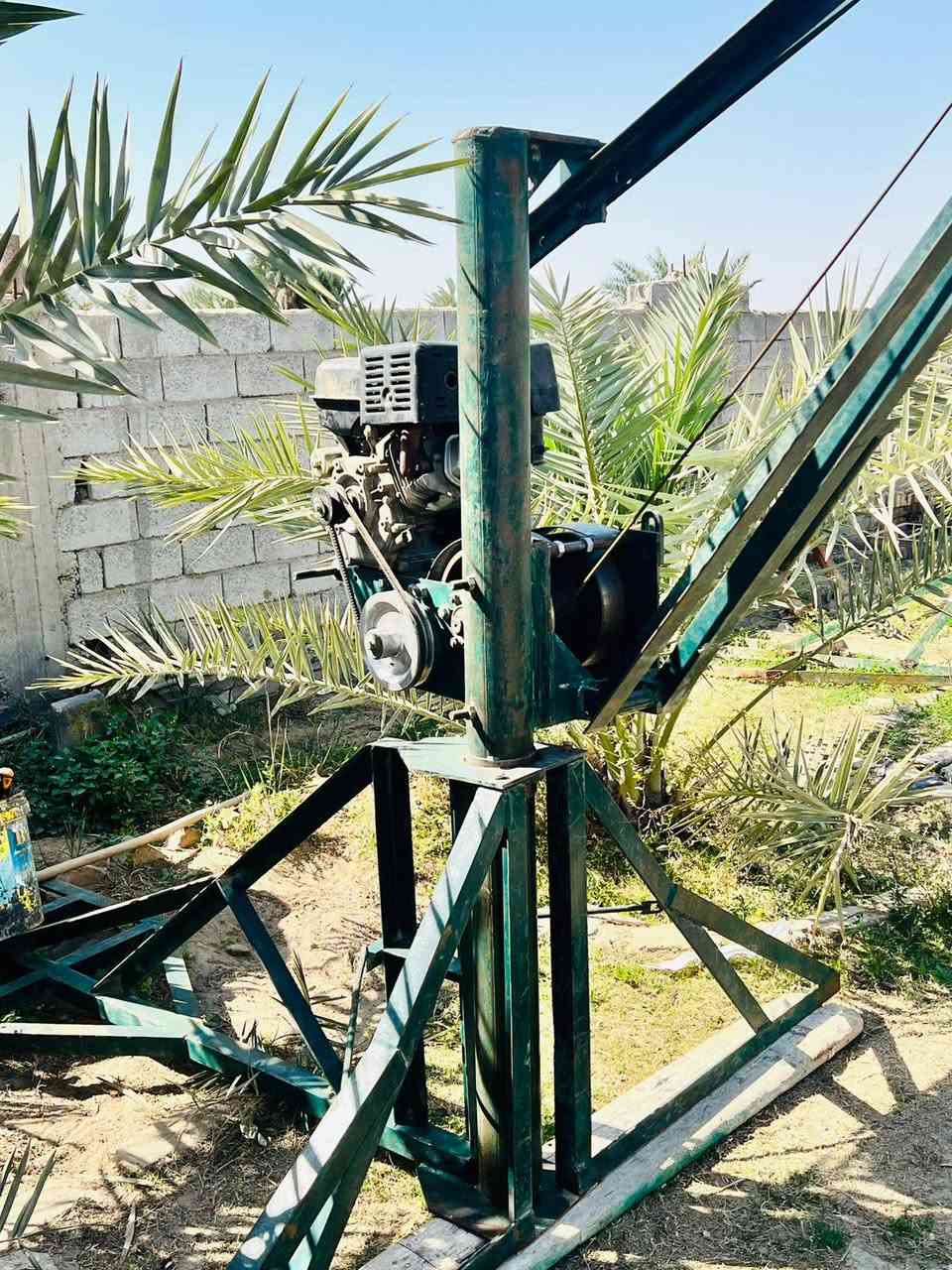 اغنيه للبيع ثلاث عربايه للشراء هذا رقمه ***********
