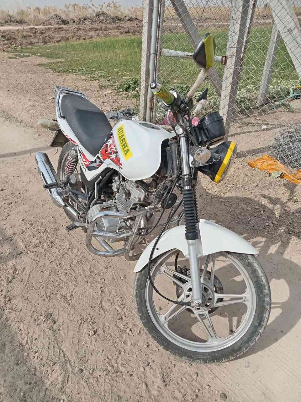 دراجة نارية للبيع هايوشه ٢٠١١٧ الرمادي الخمس كيلو للإستفسار ***********
