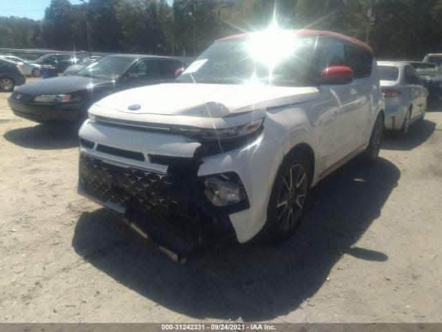 كيا صول 2020
لون ابيضّ  تو كلار قمارة حمراء - محرك ٢٠٠٠ دوش
ضرر جدآ بسيط  
صورة الحادث بين الصور
ماشية 133mi الف 
مواصفات  : شاشة كبير
كاميرا - رادار
كب - تحديد السرعة
تحديد المسار - نظام
نظام سبورت -مانع انزلاق-إطفاء ذاتي
بيها هواي موصفات خير من الله
السعر 140$وبيها مجال 
لتواصل ***********
