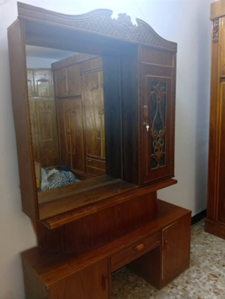 سلام عليكم غرفه نوم للبيع مكانه حلة ابو غرق حي الشرطه نضافه فول سعرها 650بيه مجال للشراية للاستفسار اكثر خاص


**إذا كنت صاحب هذا الإعلان وتريد حذفه لأي سبب، رجاءا أرسل رسالة إلى الدعم الفني**