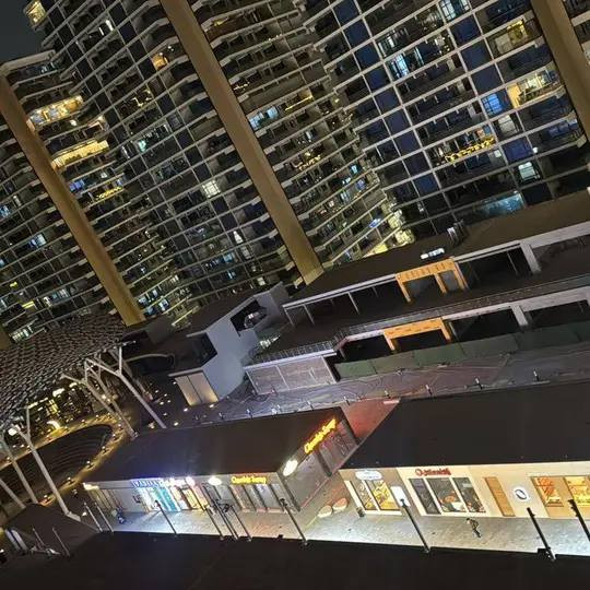 #مجمع_بوابة_العراق_السكني 
شقة للبيع مجمع بوابة العراق السكني المساحه 198
🔘 مساحات وطوابق متنوعة غرف نوم عدد 3
اطلالة ساحرة 
اسعار مناسبة جداً 
📲 للاستفسار والتفاصيل 
***********
✦ نستقبل جميع العروض البيع والإيجار في كافة مجمعات بغداد السكنية. 
🔷  الانستغرام:

https://www.instagram.com/bawabat_baghdad?igsh=dG5pODAxczdiNG14

🔷 تيك توك 

https://www.tiktok.com/@bawabtbaghdad?_r=1&_t=ZS-94aa79FIfUi

#بوابة_بغداد_للسويق_العقاري
#اعرض_عقارك_ودع_لنا_التسوق
