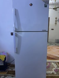 ثلاجة كبيرة • شغالة • نجف